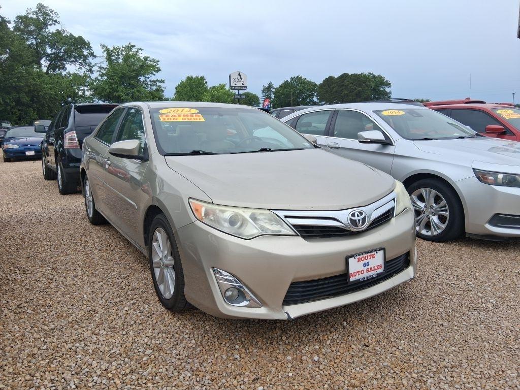 2014 Toyota Camry SE V6