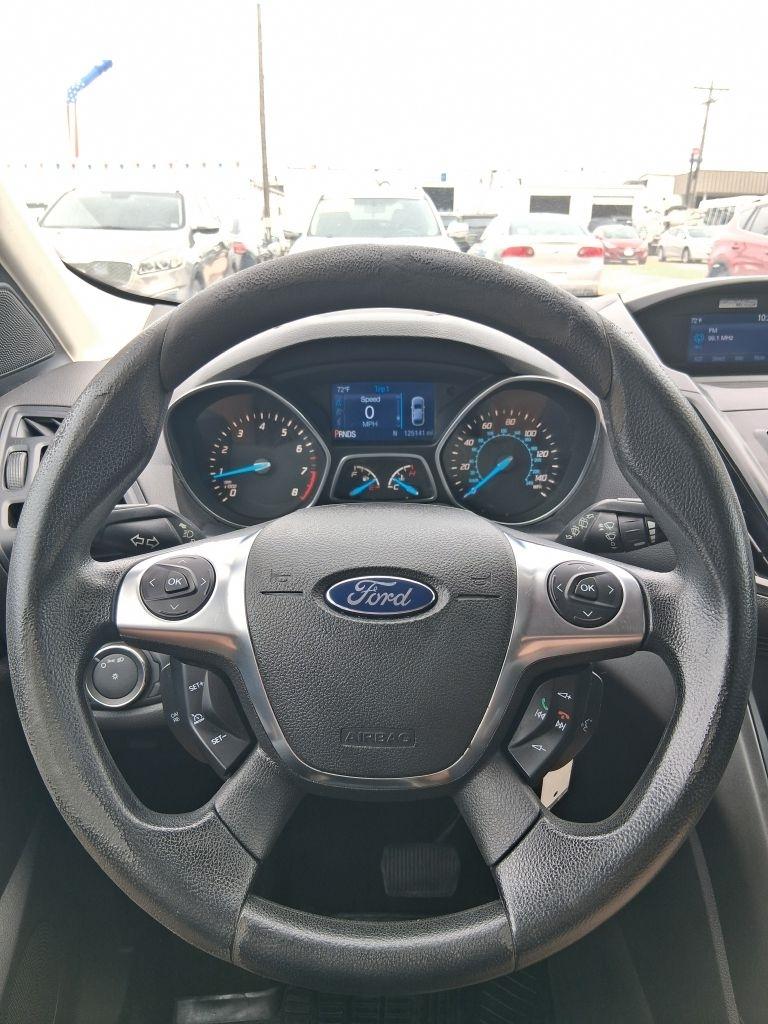 Ford Escape  2014
