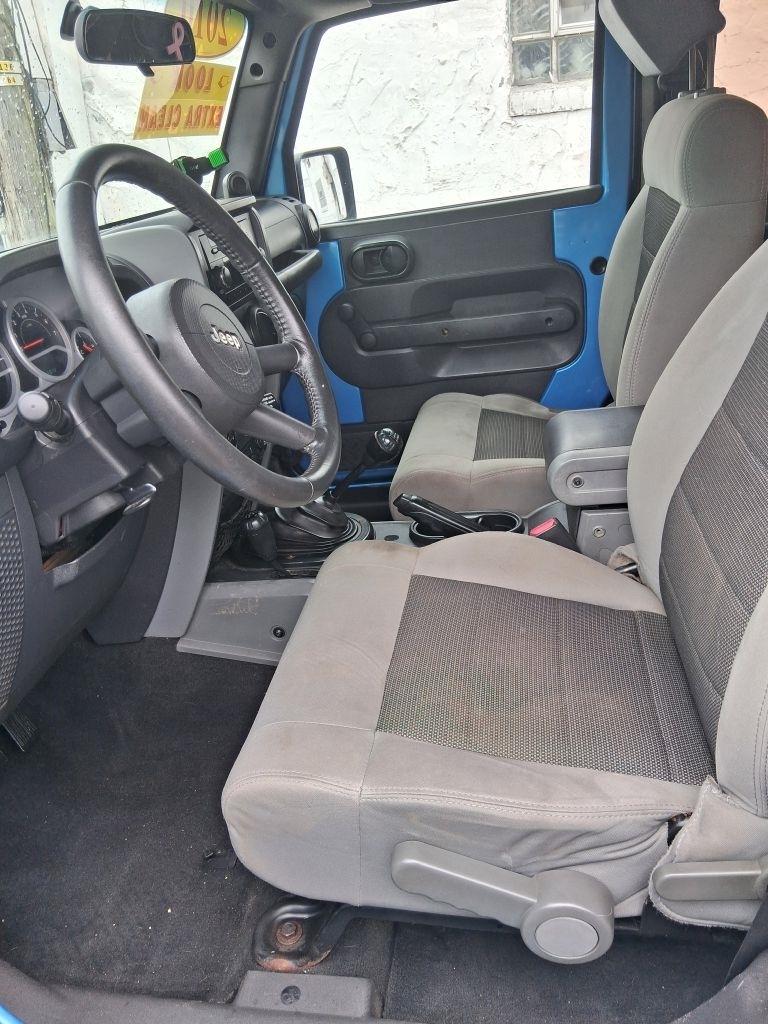 Jeep Wrangler  2010