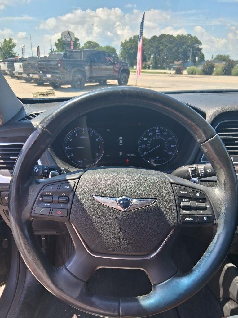 Genesis G80  2017