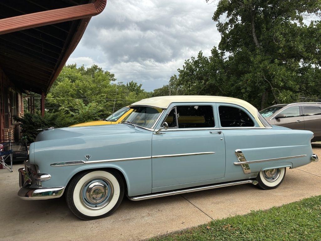 Ford Customline  1953