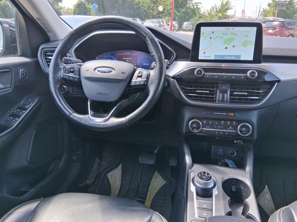 Ford Escape  2021