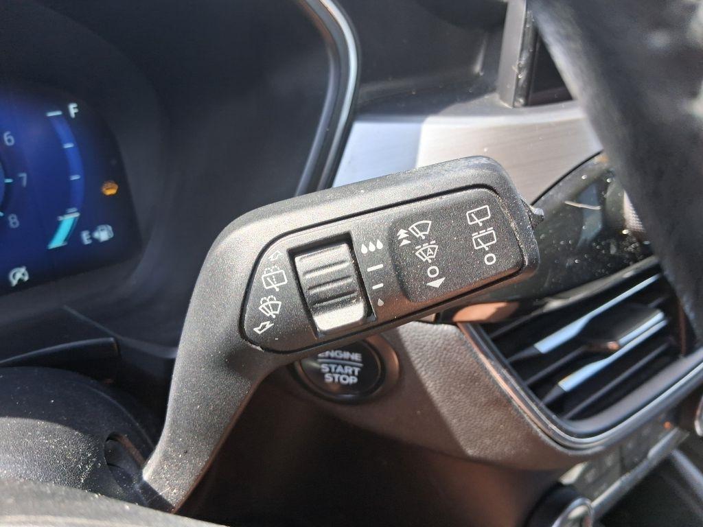 Ford Escape  2021