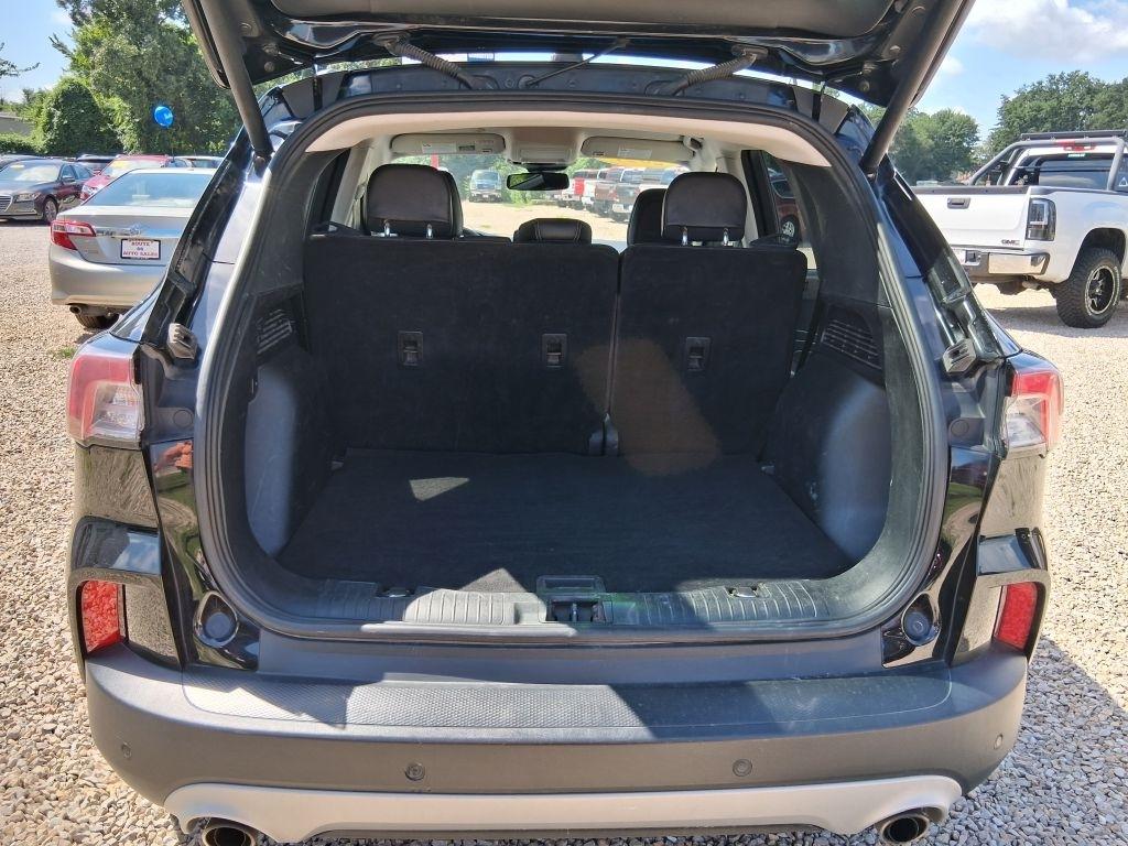 Ford Escape  2021