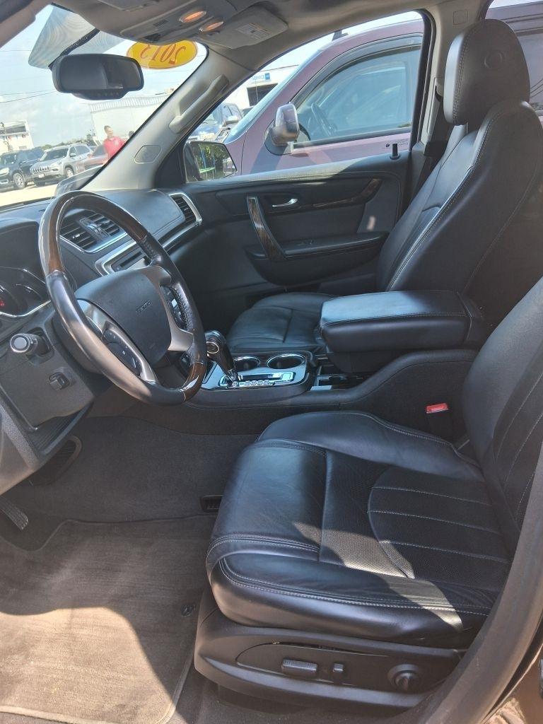 GMC Acadia  2013