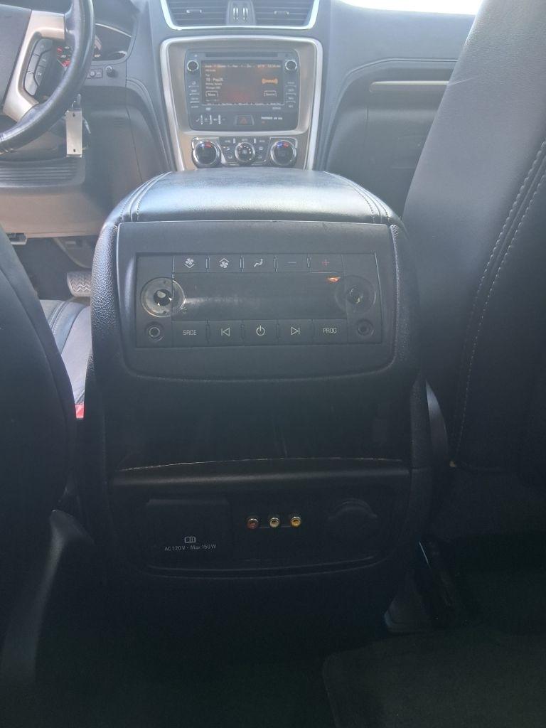 GMC Acadia  2013