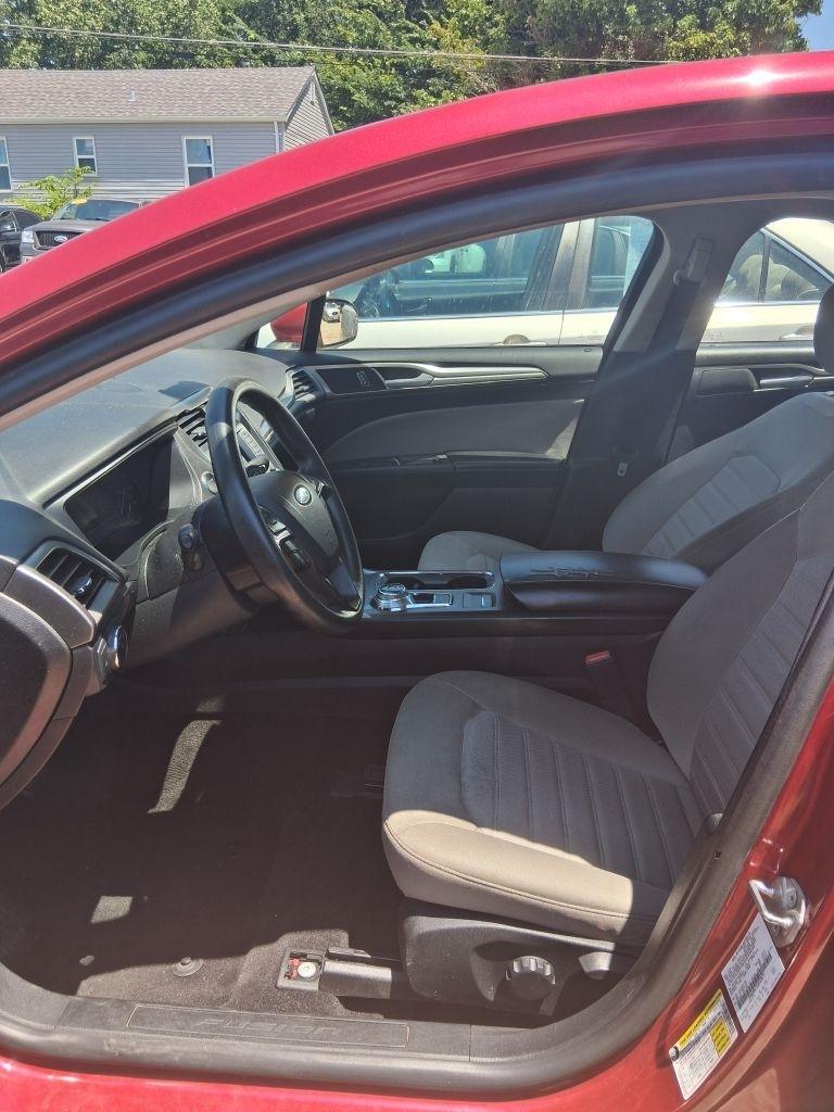 Ford Fusion  2020