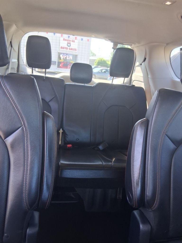 Chrysler Pacifica Touring L 2020