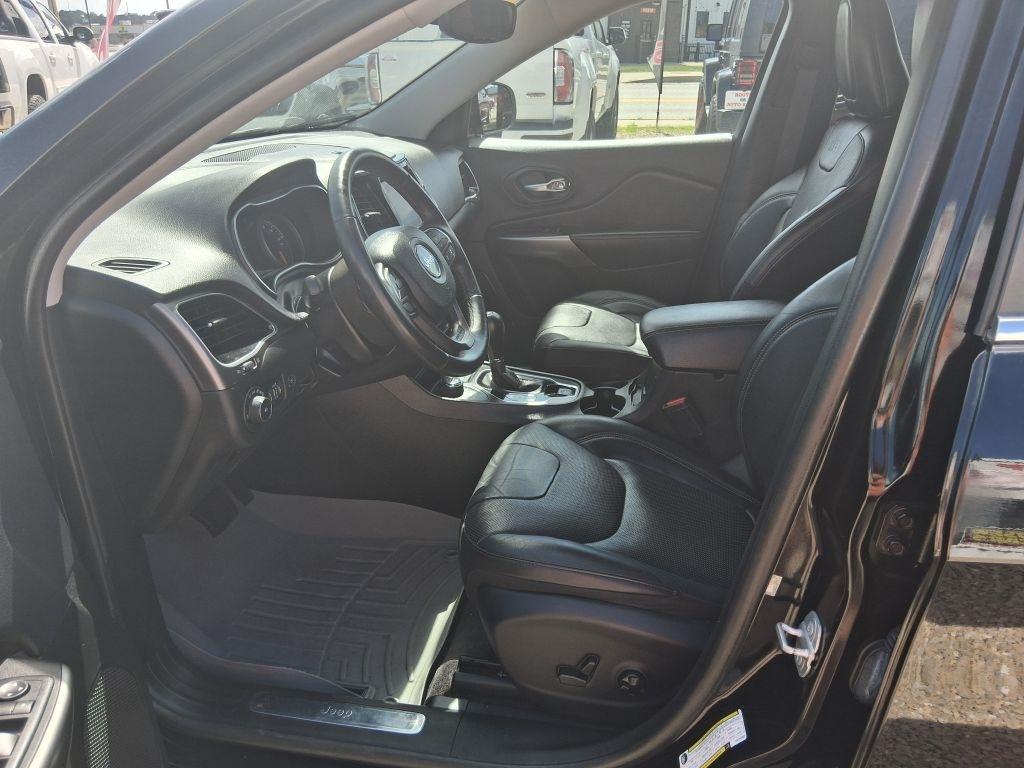 Jeep Cherokee  2019