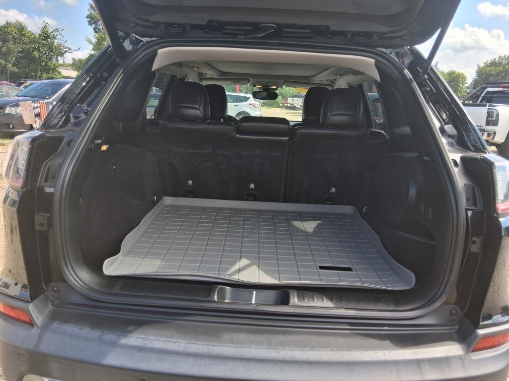 Jeep Cherokee  2019