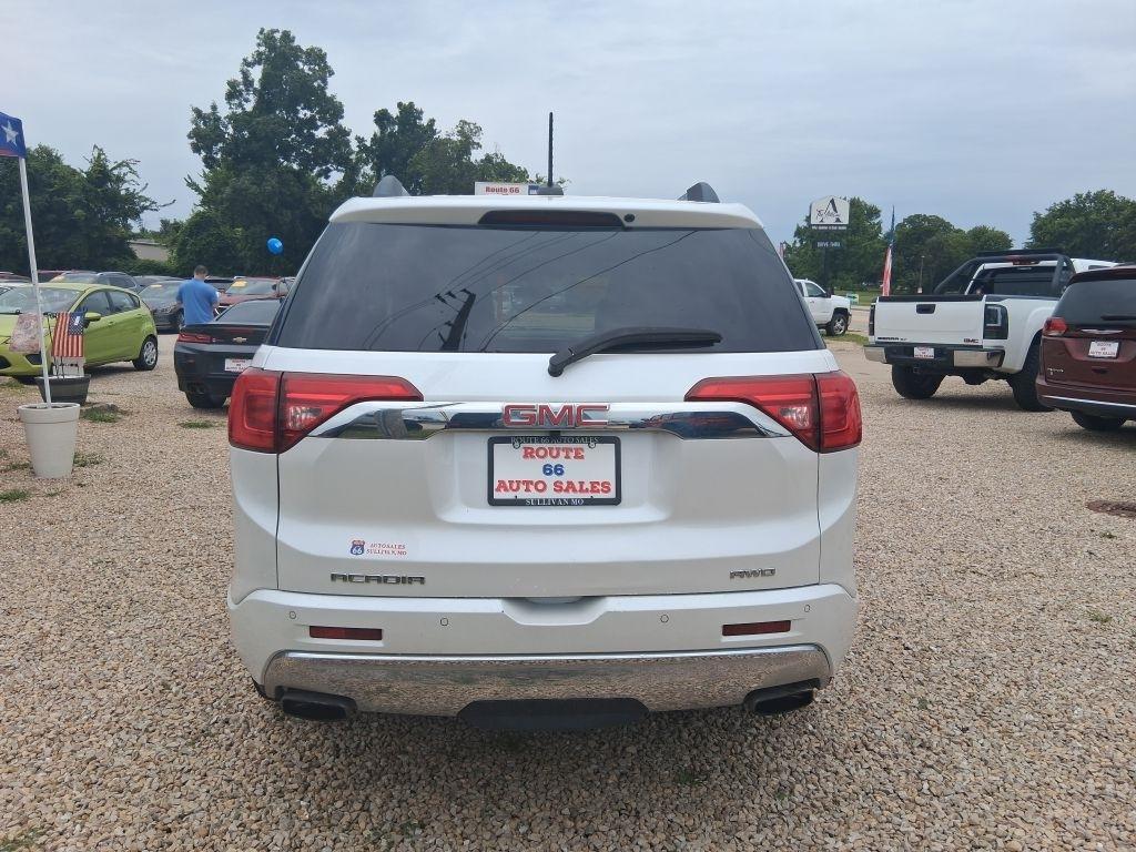 GMC Acadia  2017