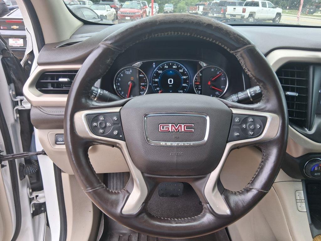 GMC Acadia  2017