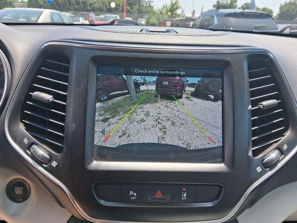 Jeep Cherokee  2021