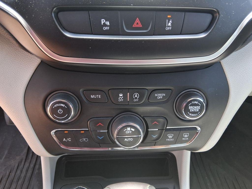 Jeep Cherokee  2021