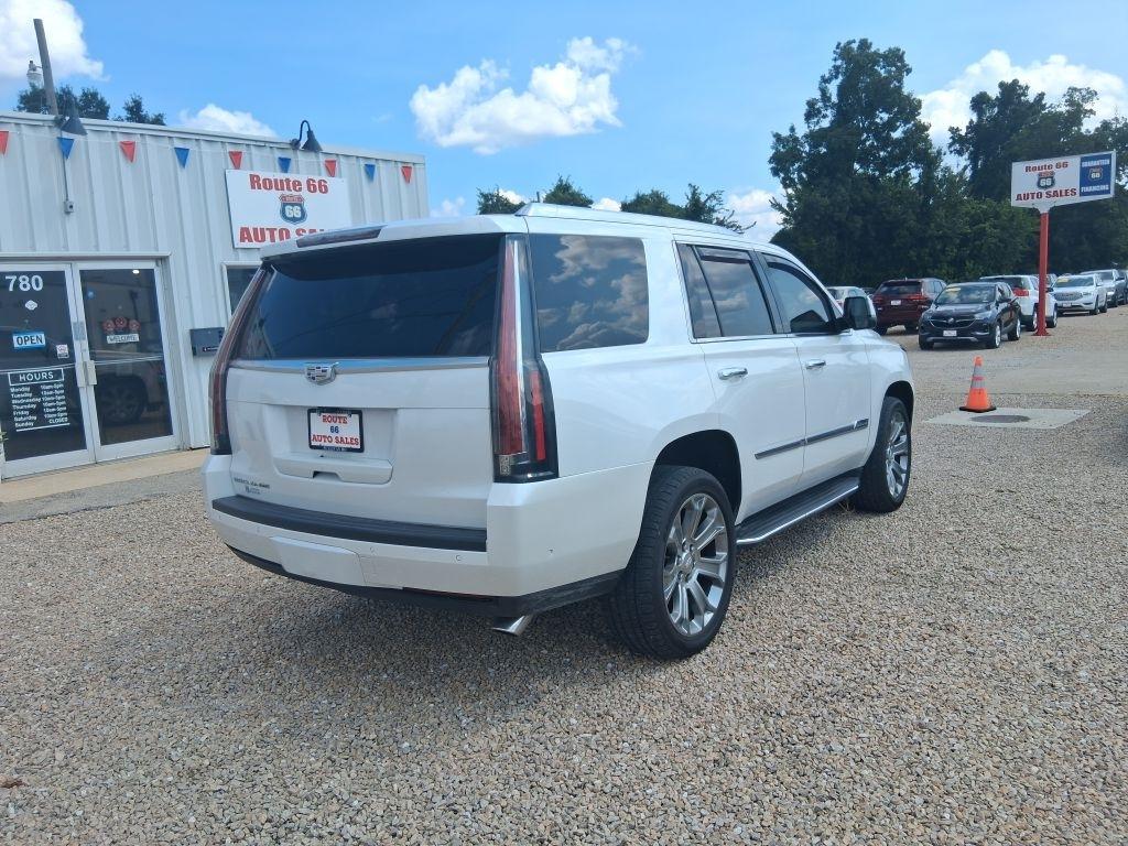 Cadillac Escalade  2017