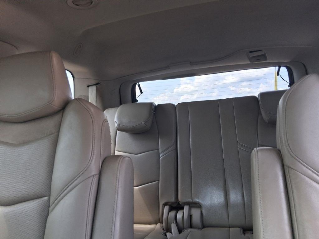 Cadillac Escalade  2017