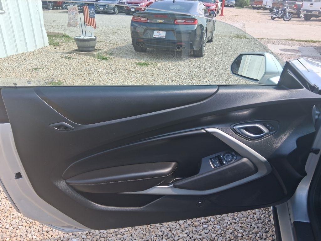 Chevrolet Camaro  2017