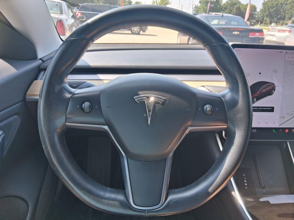 Tesla Model 3  2018