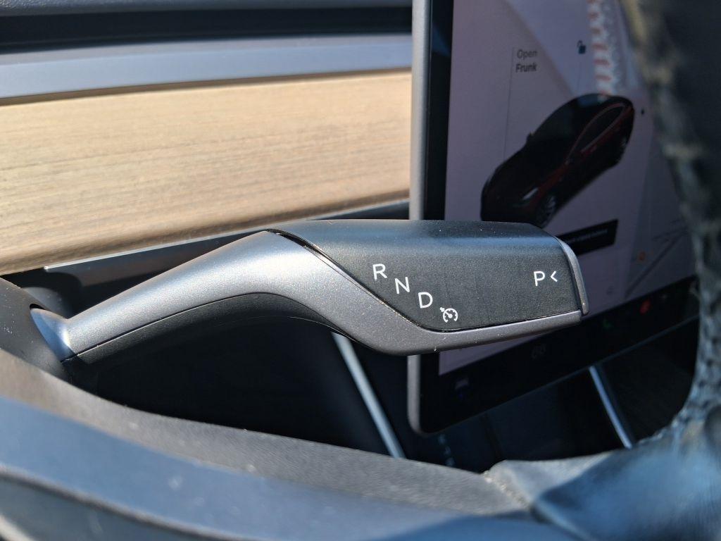 Tesla Model 3  2018