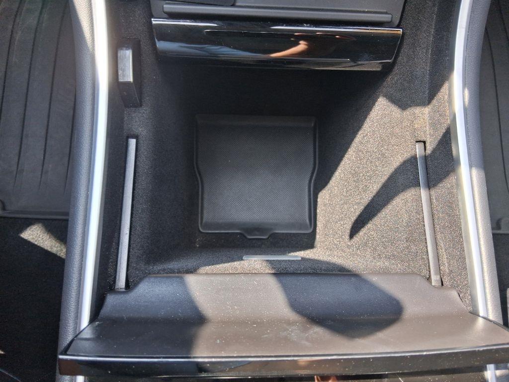 Tesla Model 3  2018