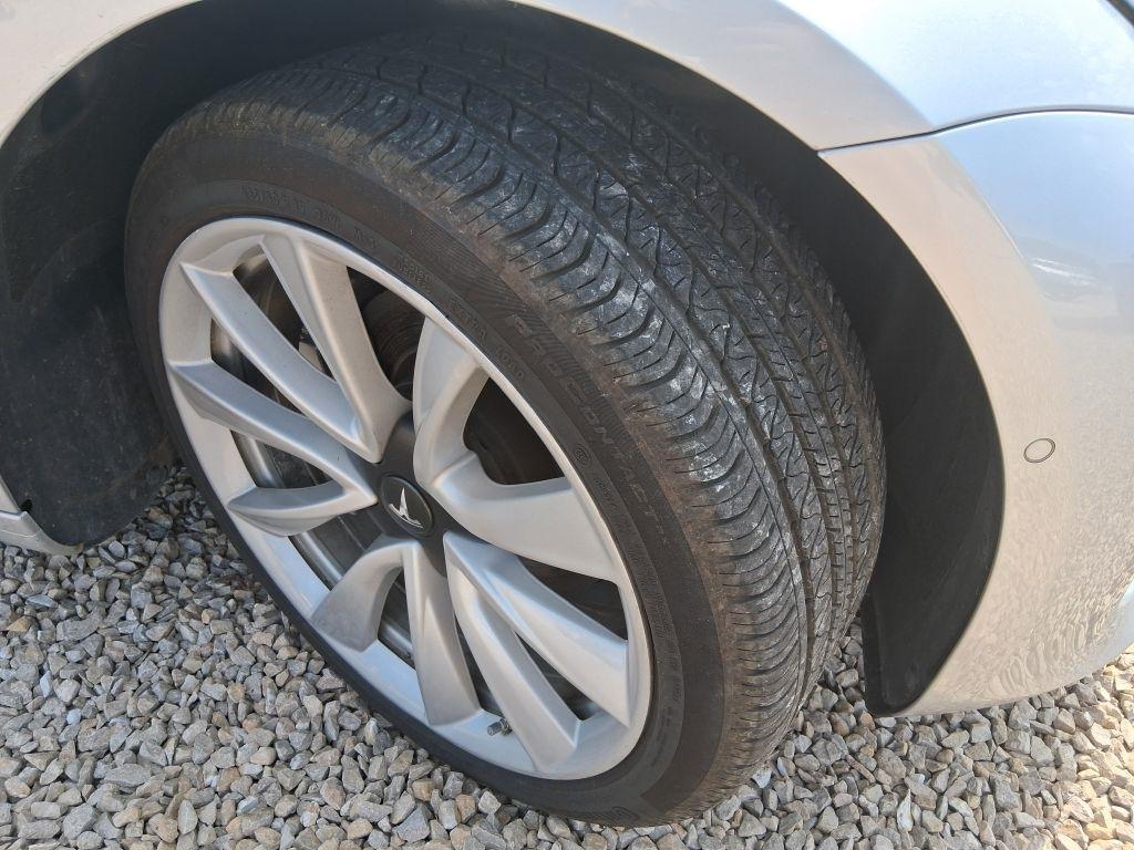 Tesla Model 3  2018