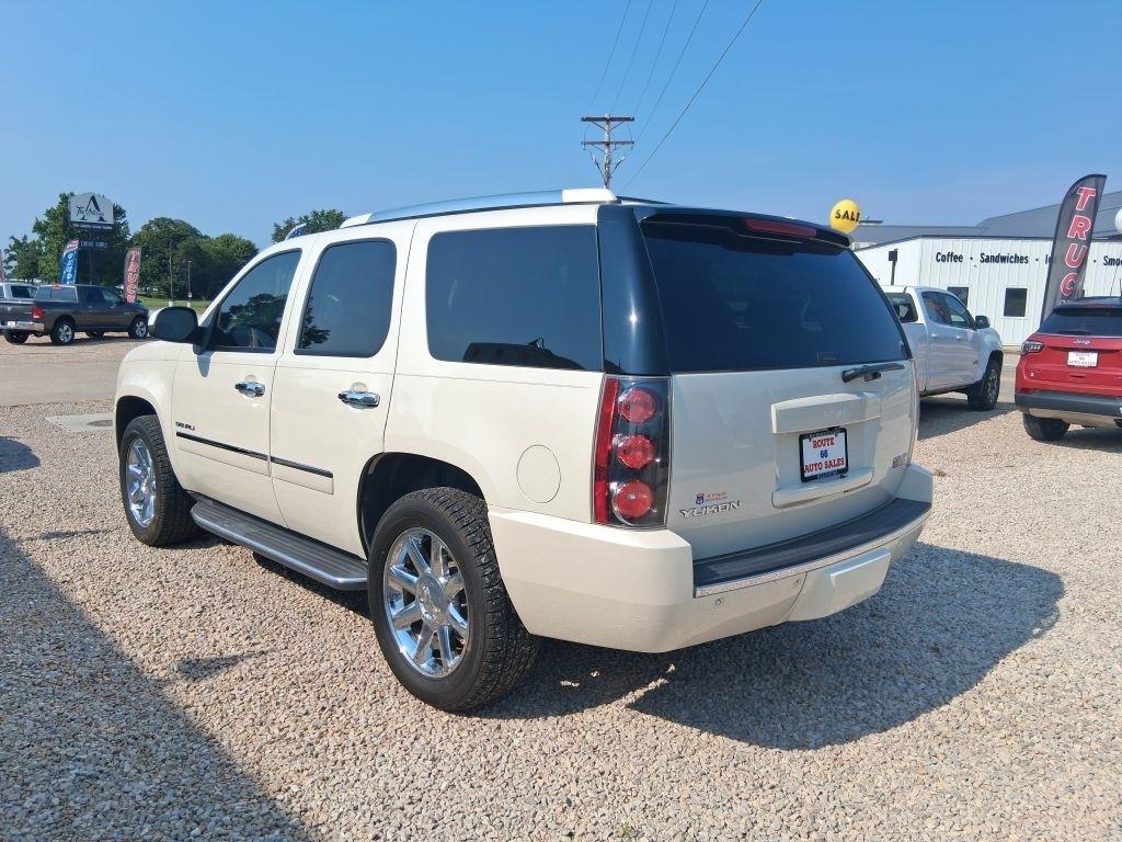 GMC Yukon Denali  2014