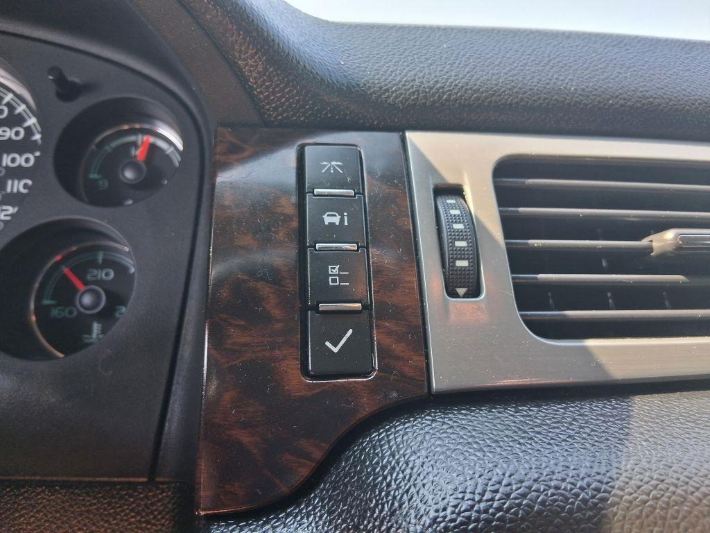 GMC Yukon Denali  2014