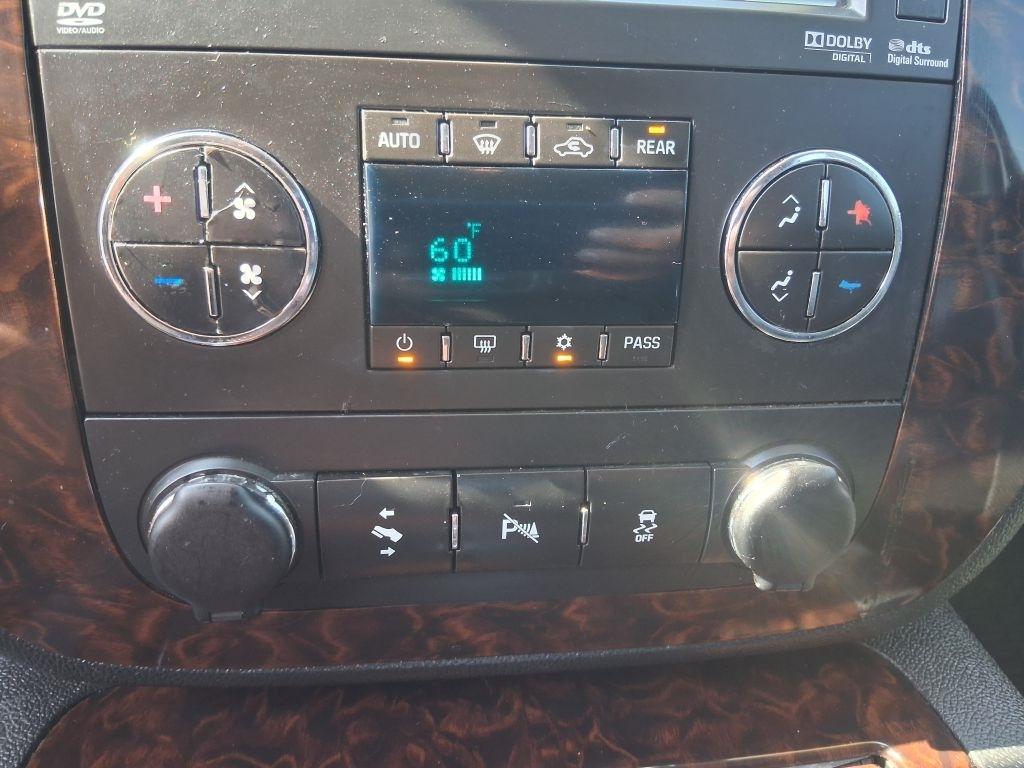 GMC Yukon Denali  2014