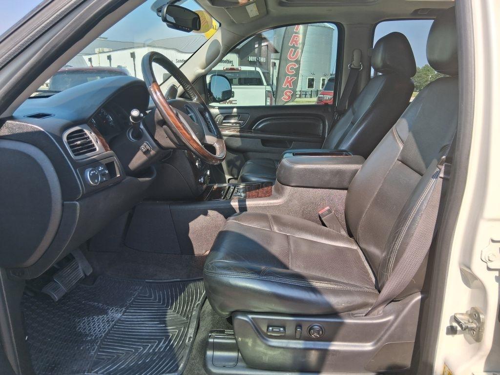 GMC Yukon Denali  2014