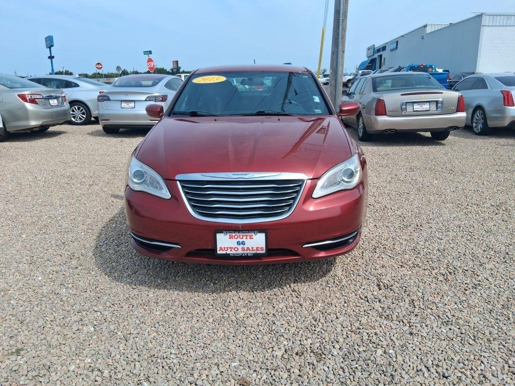 Chrysler 200  2013