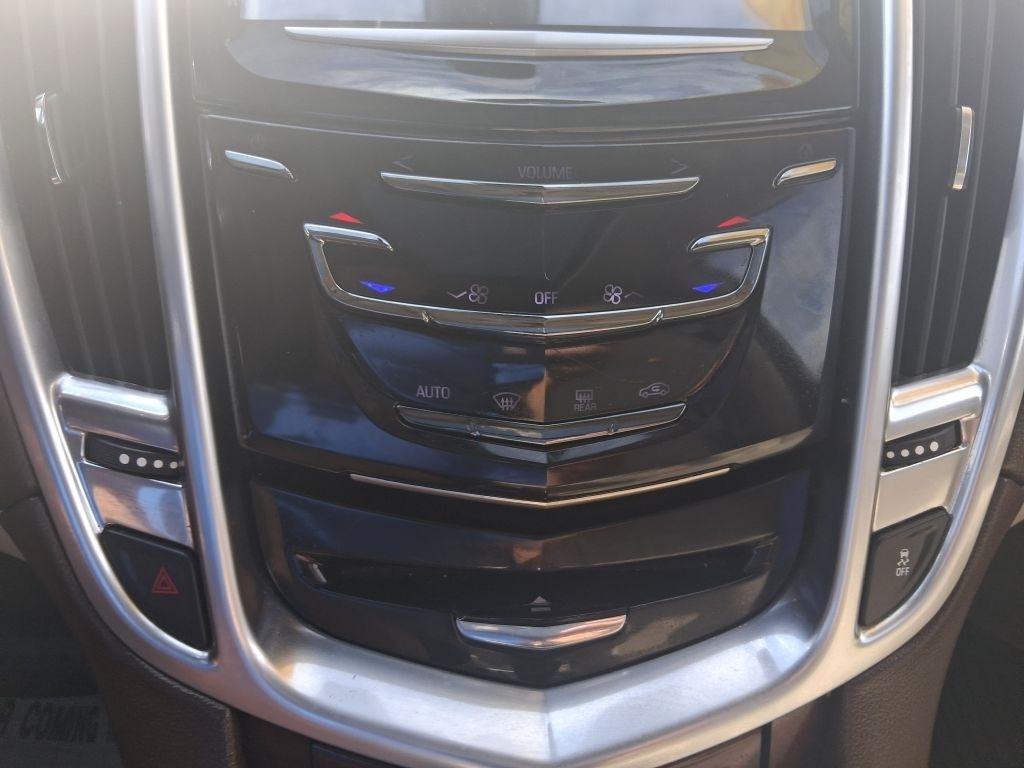 Cadillac SRX  2015
