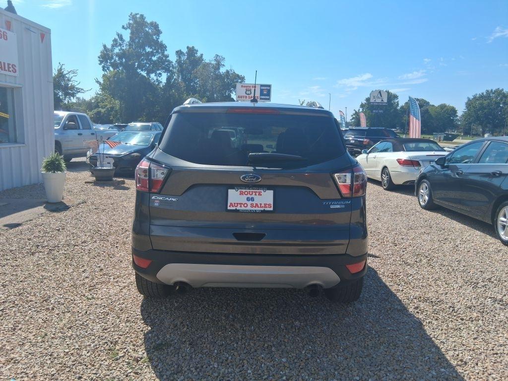 Ford Escape  2017