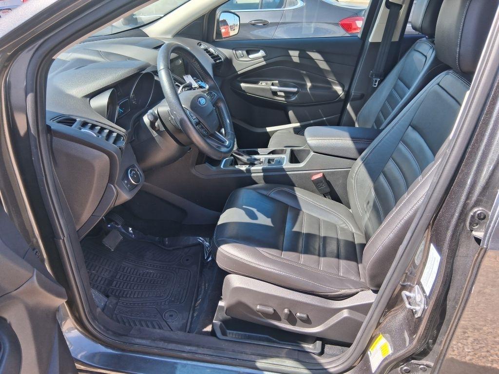Ford Escape  2017