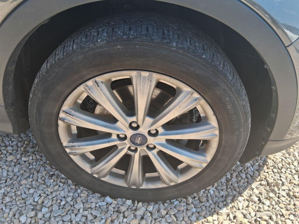Ford Escape  2017