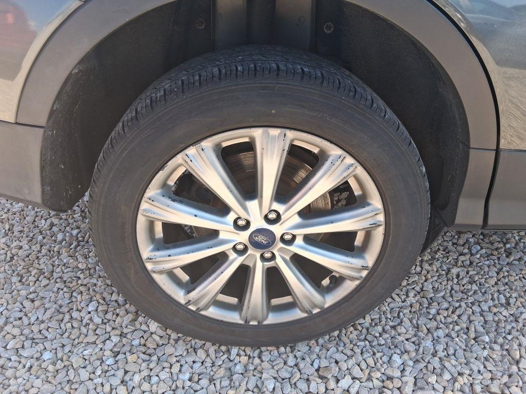 Ford Escape  2017