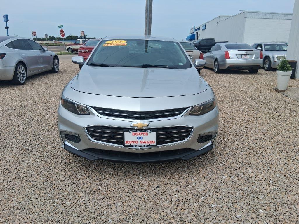 Chevrolet Malibu  2016