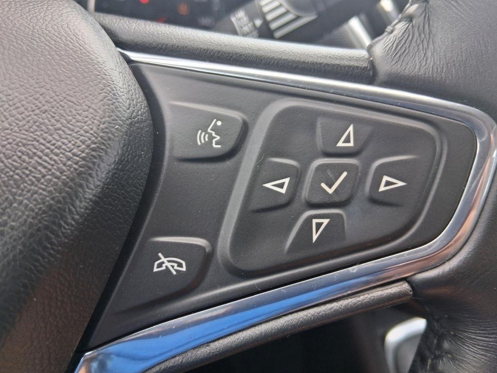 Chevrolet Malibu  2016