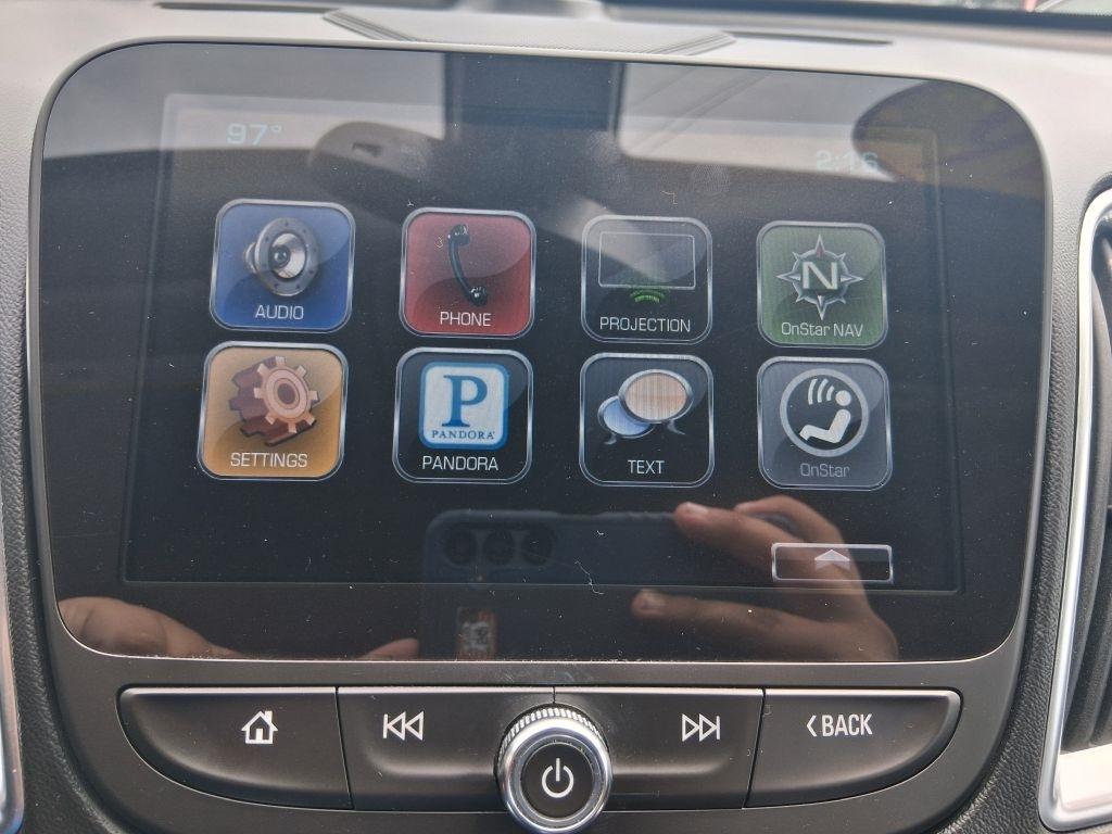 Chevrolet Malibu  2016