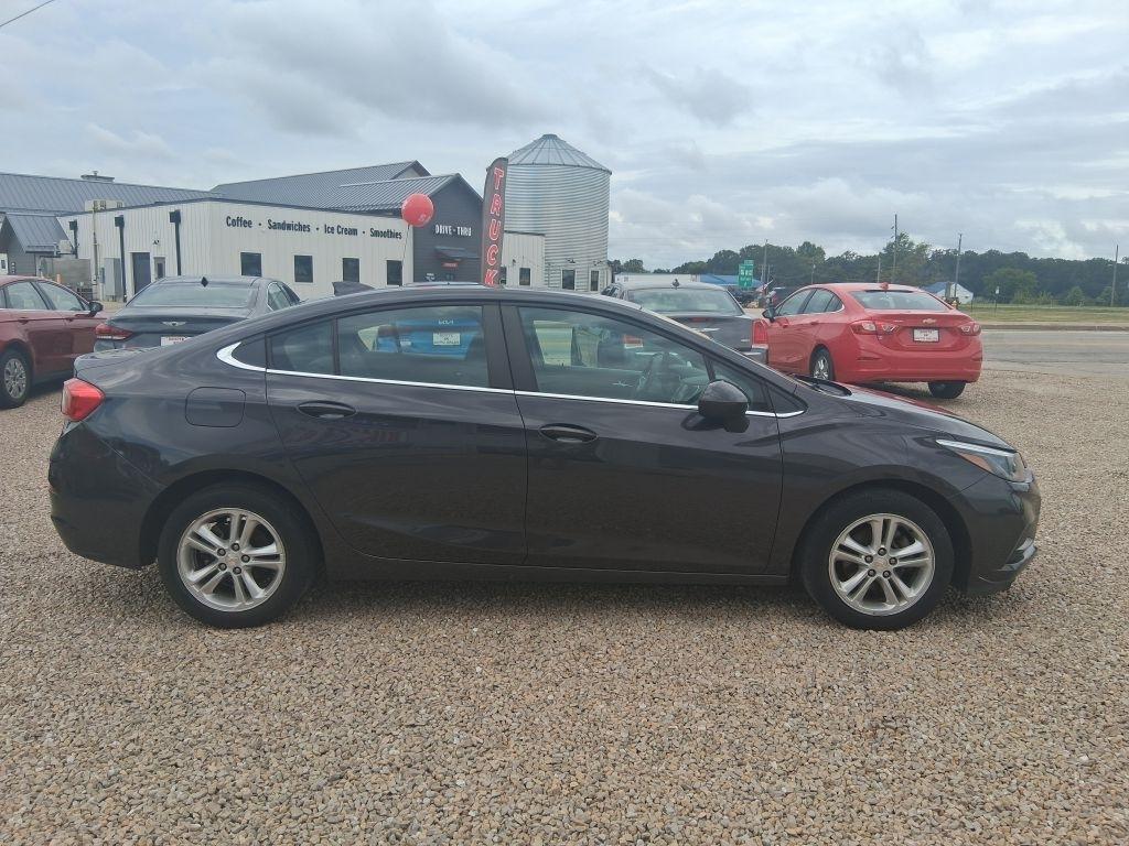 Chevrolet Cruze  2017