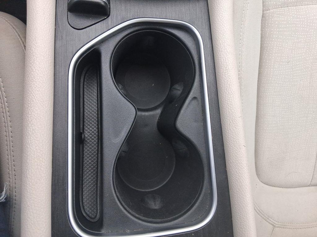 Chrysler 200  2016