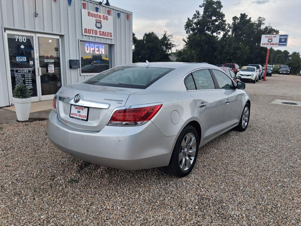Buick LaCrosse  2010