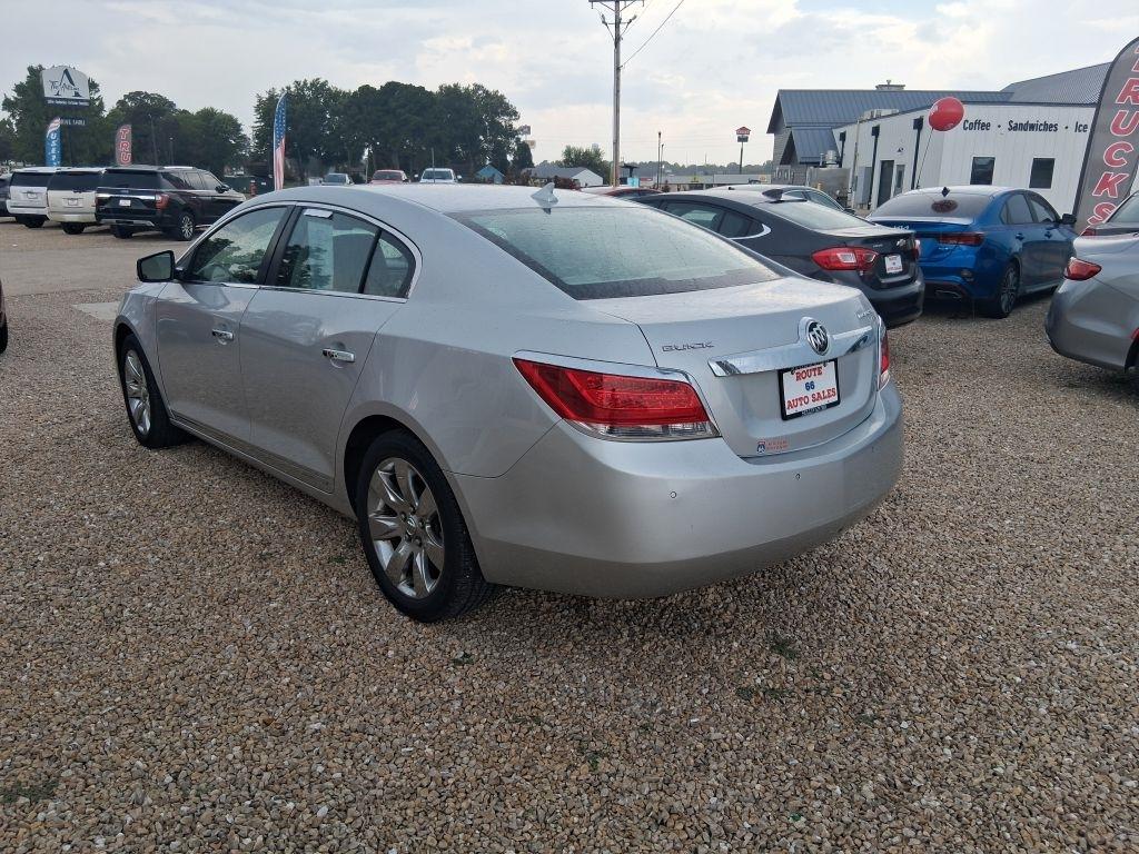 Buick LaCrosse  2010