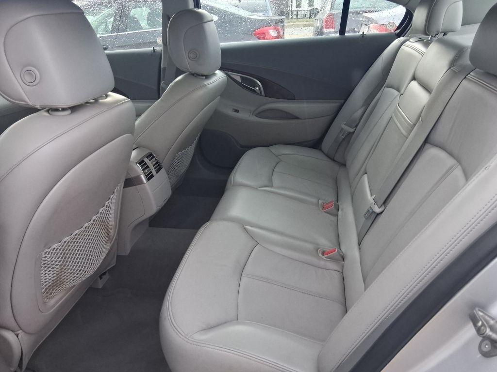 Buick LaCrosse  2010
