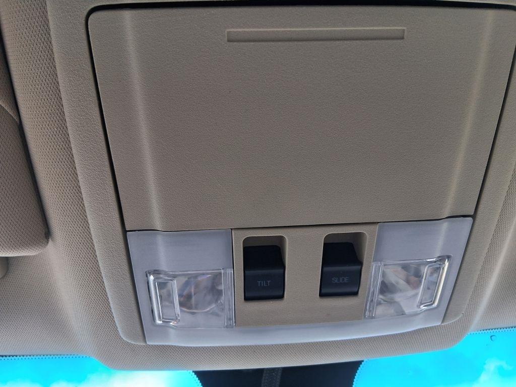 Ford Taurus  2014