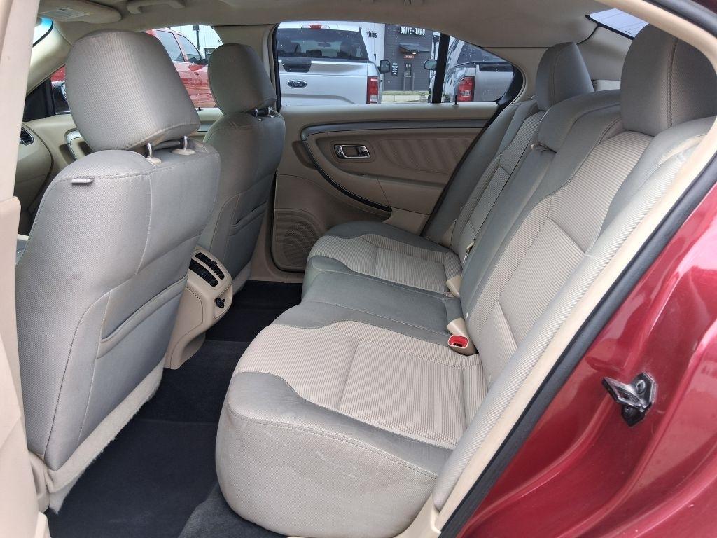 Ford Taurus  2014