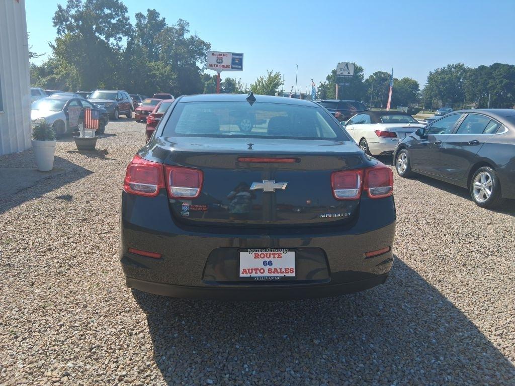 Chevrolet Malibu  2015