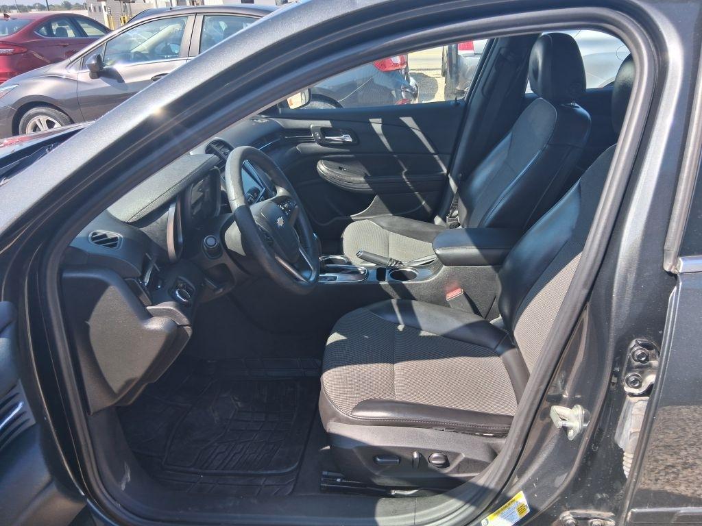 Chevrolet Malibu  2015
