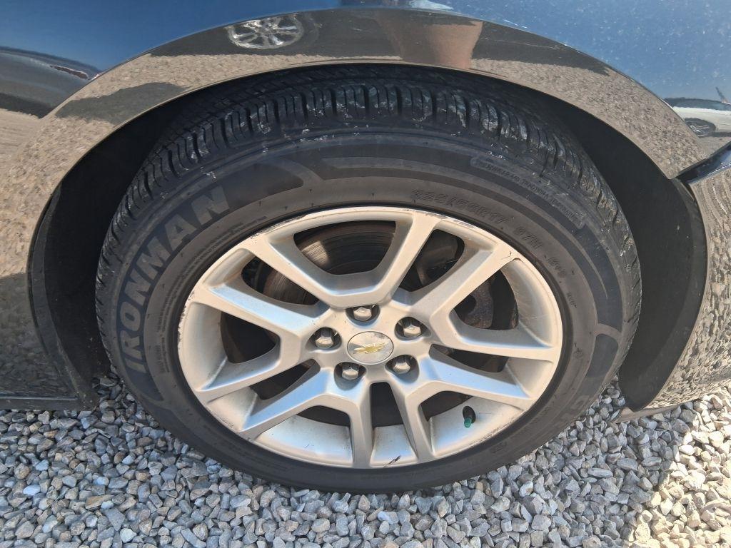 Chevrolet Malibu  2015