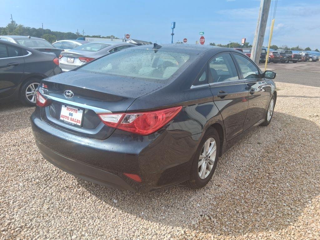 Hyundai Sonata  2014