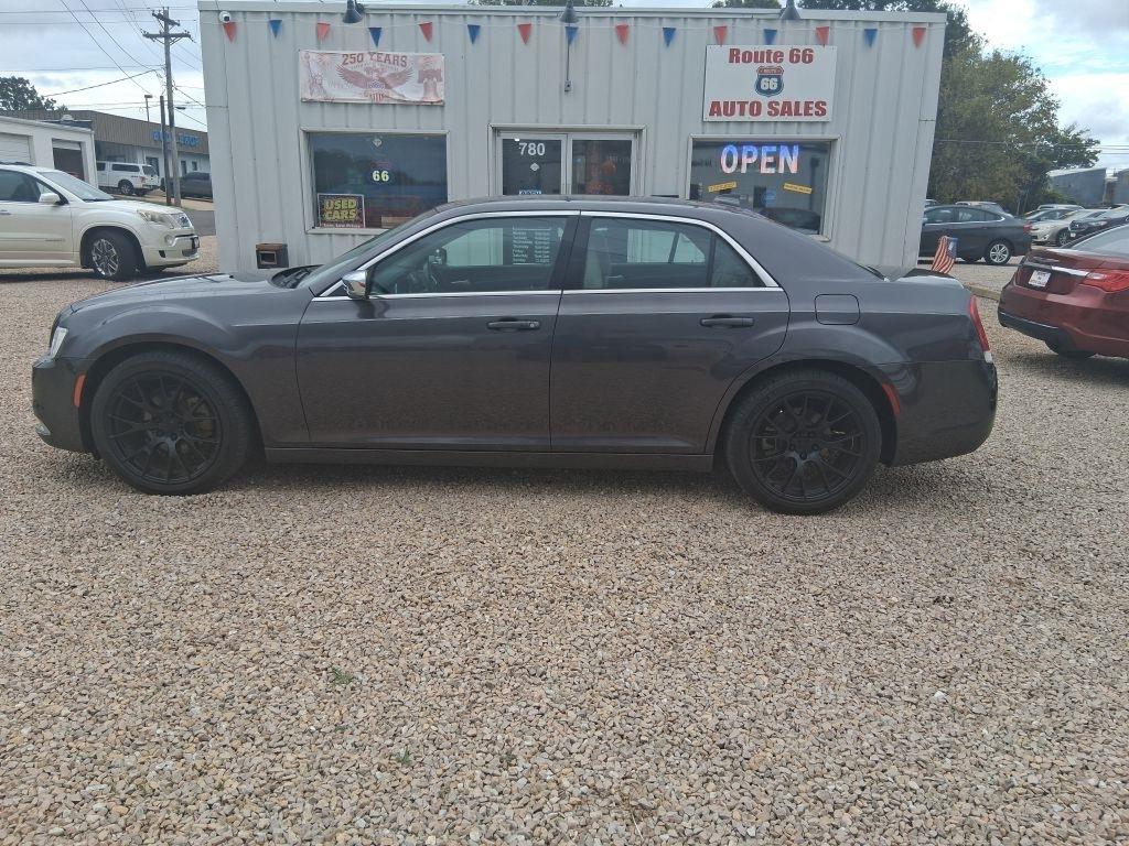 Chrysler 300 Touring 2021